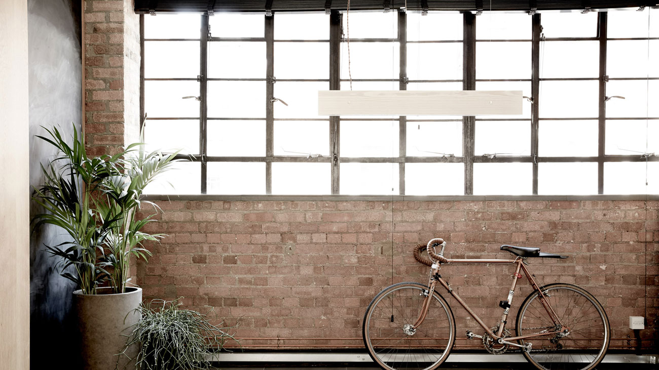 伦敦 Four23 工作室 | 工业风与自然光的完美结合-4