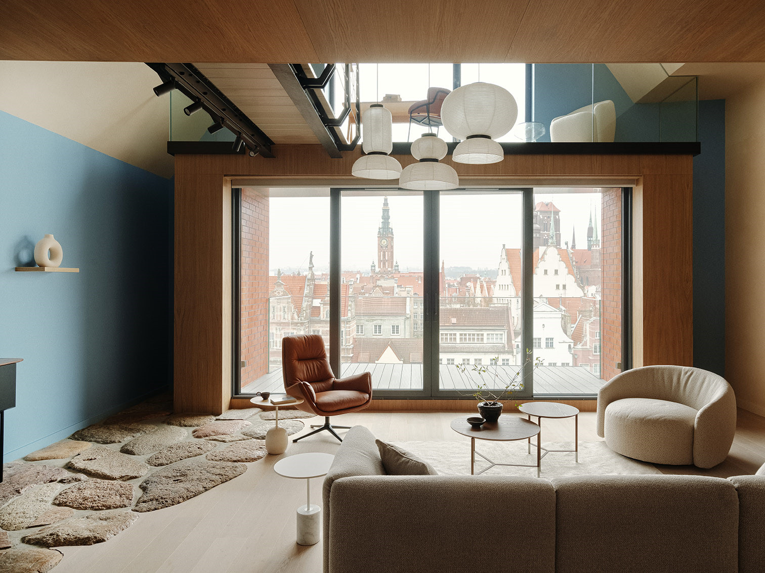 波兰俯瞰千年历史的公寓丨波兰格但斯克丨SIKORA INTERIORS-3