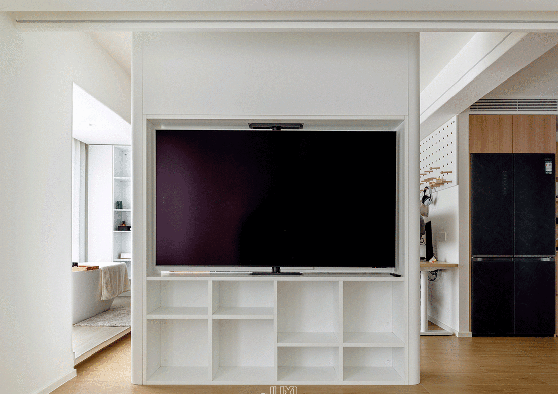 67㎡小家靠旋转电视墙，变出N种生活场景-11