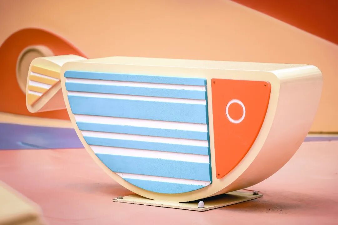 摸摸锦鲤.顽点不一样|云城万科里下沉广场改造-71