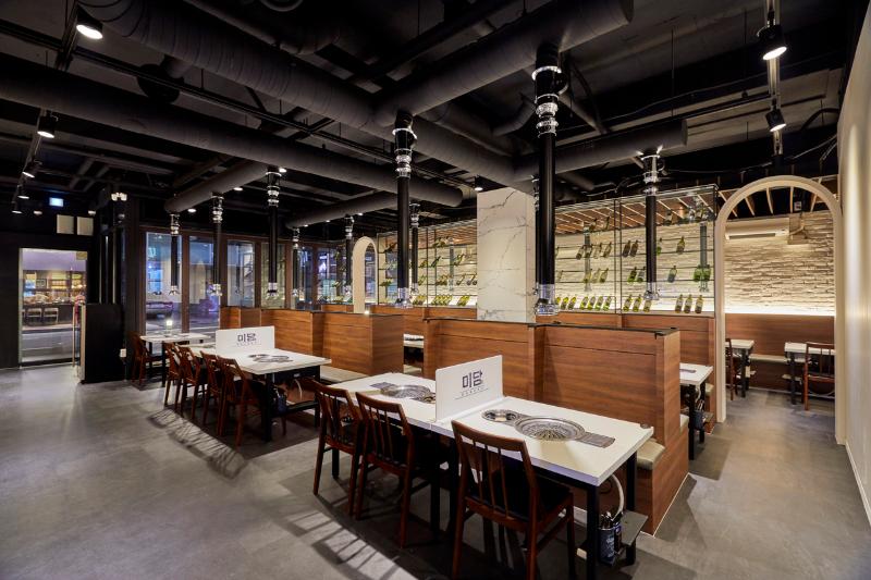 50 坪现代简约风家居设计，展现空间美学的魅力-15