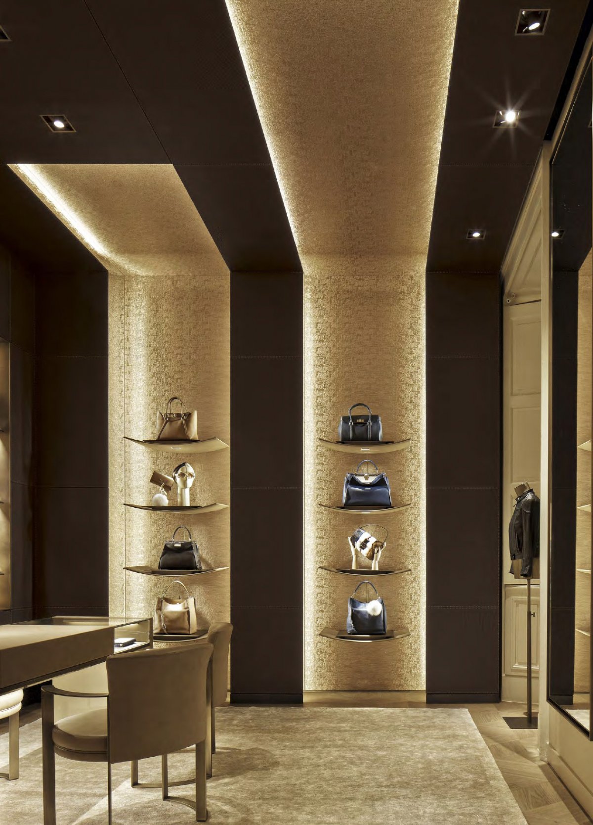 米兰 Fendi 旗舰店-18