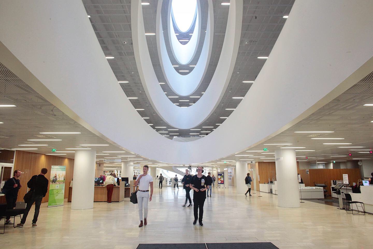 赫尔辛基大学图书馆-1