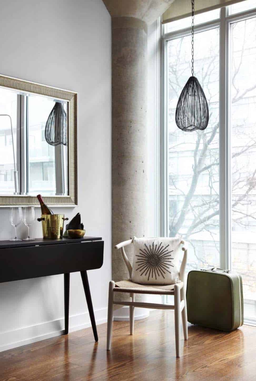 Small contemporary condo features stylish details in Toronto-8