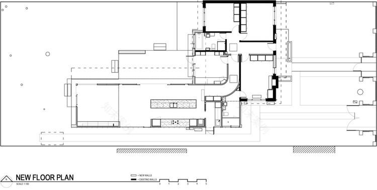 汉普顿之旅屋 | 旧房新生,木构空间带来宁静与放松-17