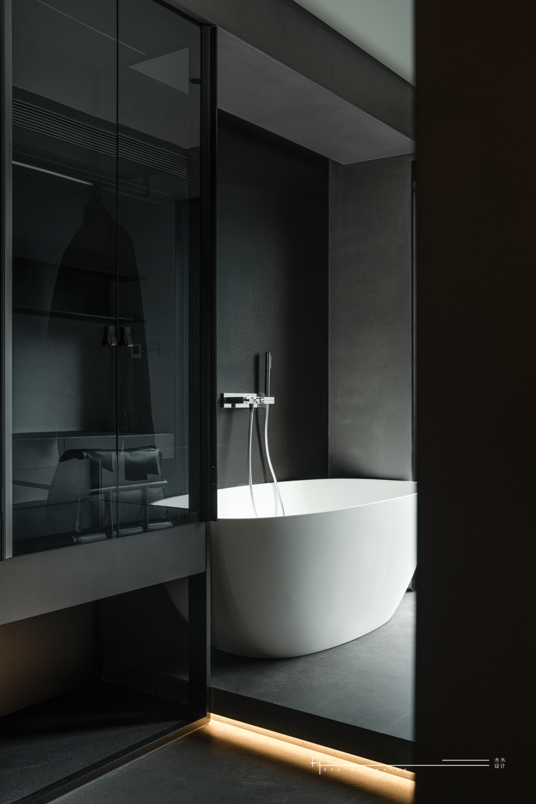 金地峯汇 · 静态张力,暗调中的美学叙事丨Ale.team-38