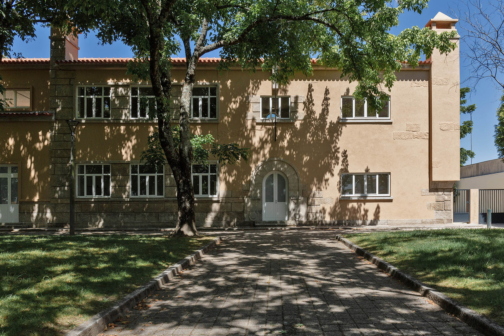 Correios 学校丨葡萄牙波尔图丨CREA Architects-13