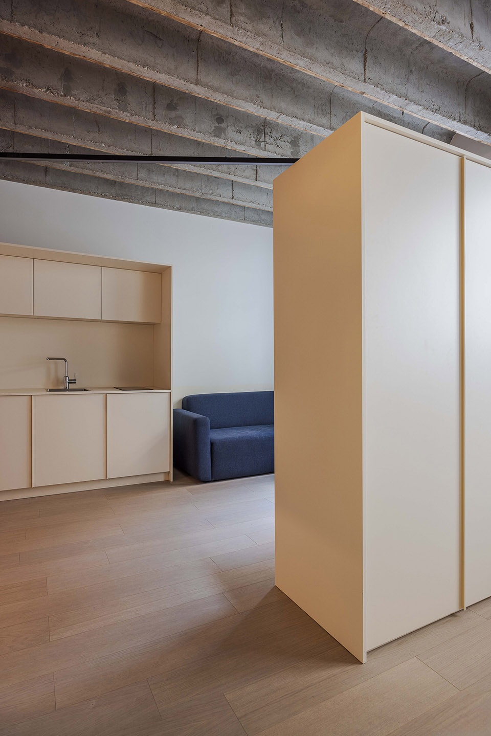 斯洛伐克Metropol公寓改造丨斯洛伐克布拉迪斯拉发丨BEEF ARCHITEKTI（作者Rado Buzinkay等）-26