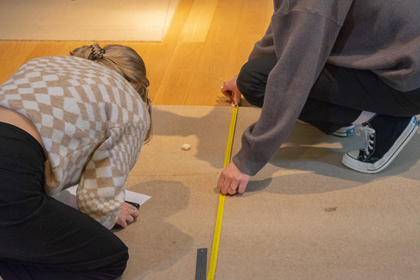 回声，一座城市的反射（注：refle·os推测应为reflejos，西班牙语反射、反响之意） -25