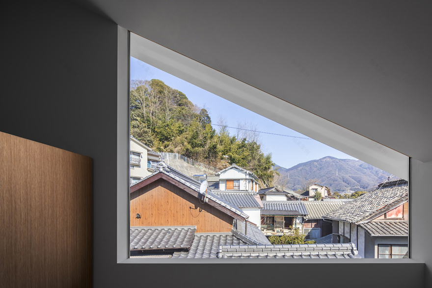 日本小村落的和谐住宅设计-28