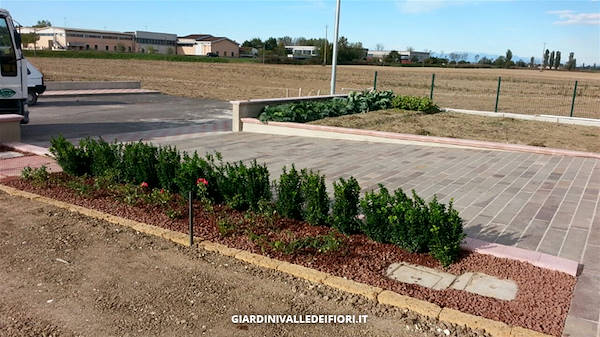 带花园的独栋别墅景观项目-16