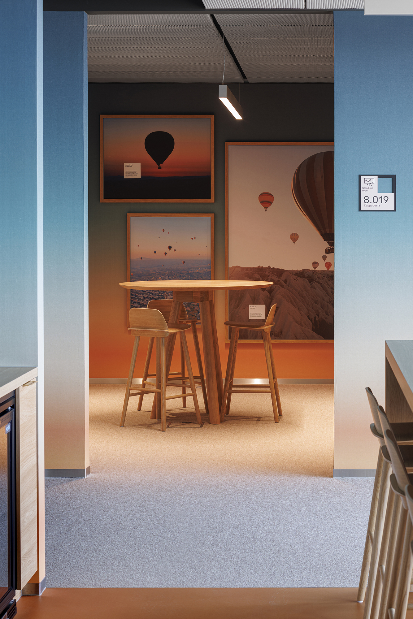 预订城市校区（的相关事务）

注：这里BOOKING理解为预订行为，CITY CAMPUS是城市校区，整体意思推测是预订与城市校区相关的事物，如场地等，但由于缺乏更多语境，只能做此宽泛翻译 丨荷兰阿姆斯特丹丨UNStudio,HofmanDujardin等多家-71