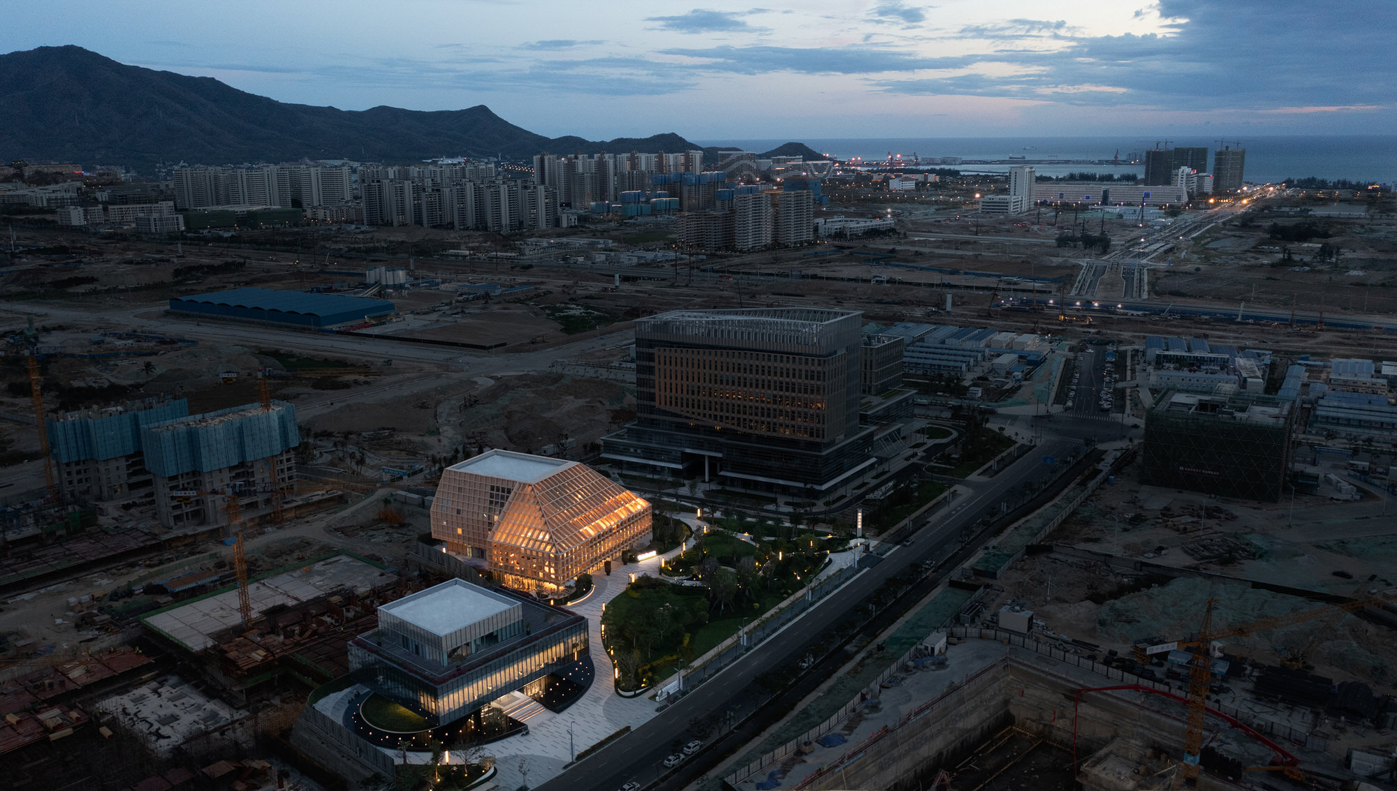 Sanya Farm Lab · 技术与农业的完美融合丨中国海南丨CLOU architects-24