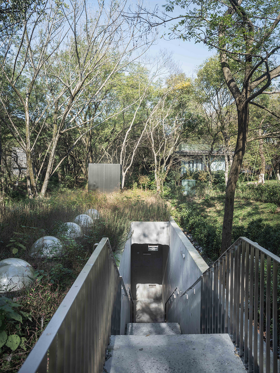 谷里的窗,树上的云,南京四方艺术湖区公共卫生间丨中国南京丨南京大学建筑规划设计研究院有限公司 物物建筑-94