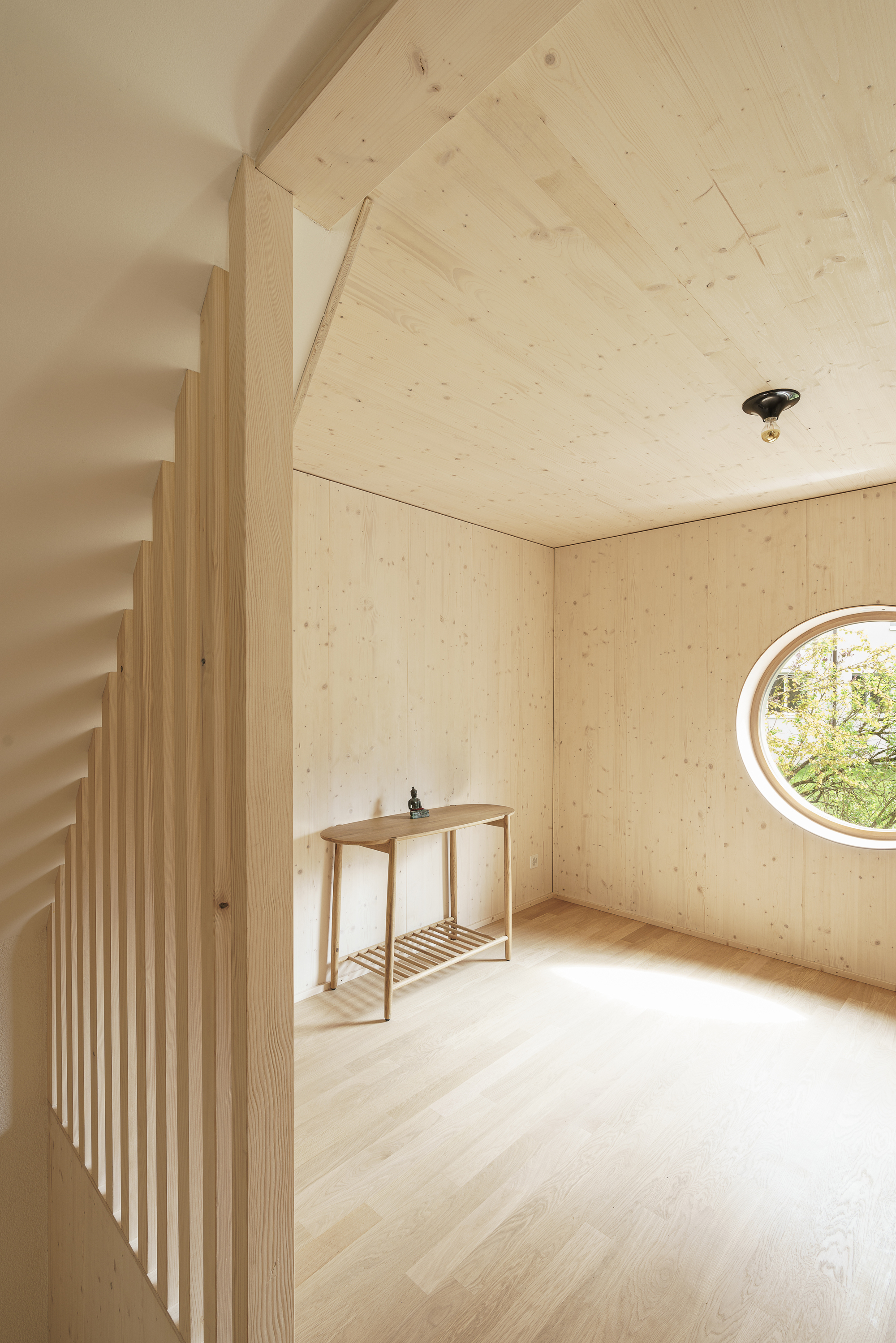 有一只眼睛的房子丨瑞士苏黎世丨Studio Anna Jach-32