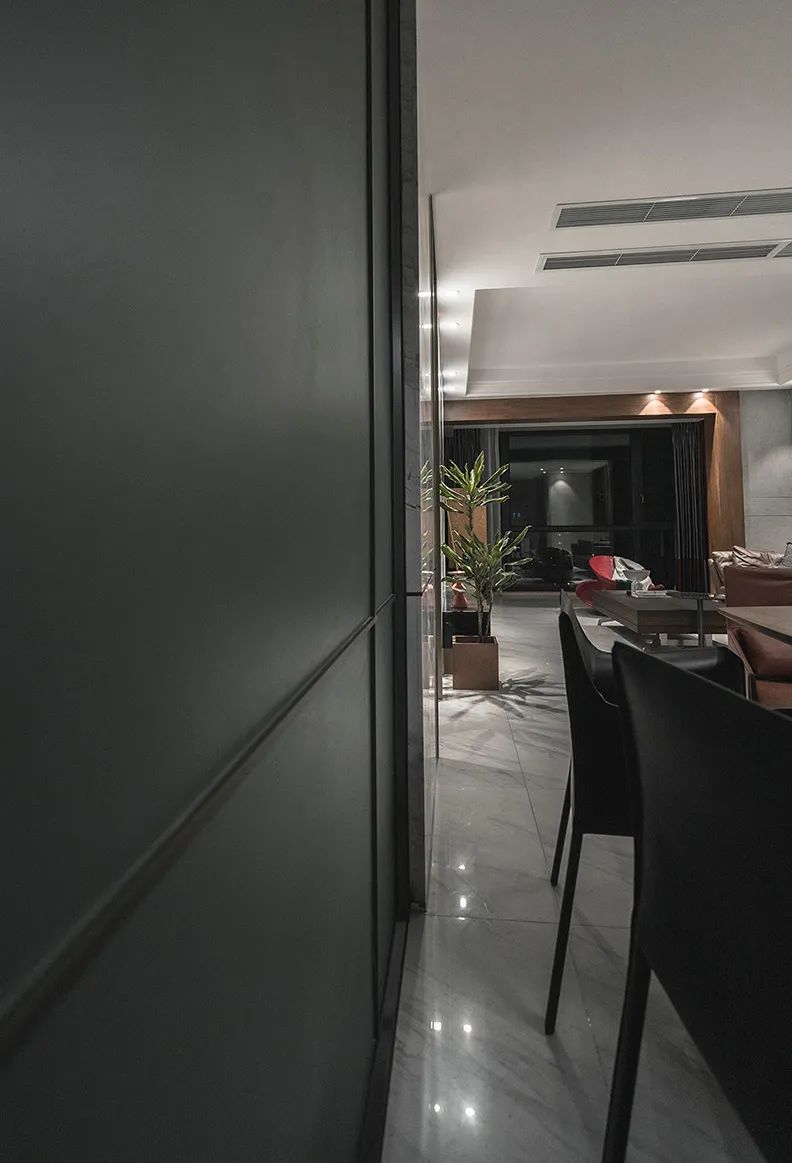 现代时尚优雅的居住空间-17