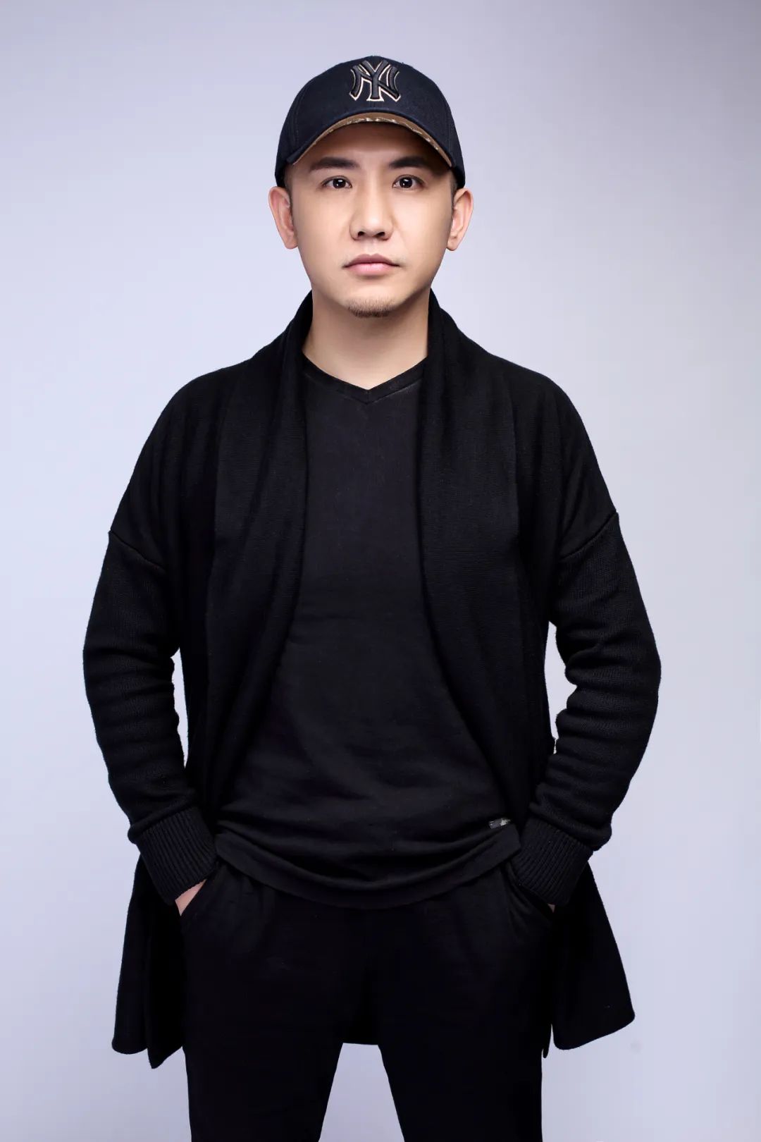 绿地国际生态城意式极简别墅设计丨青马别墅设计-64