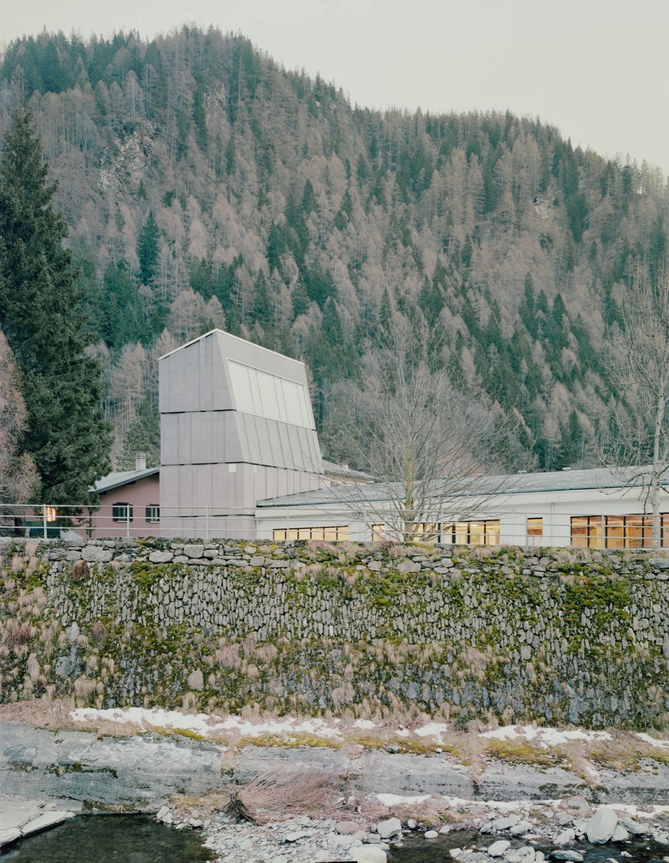 Splugap攀岩馆丨意大利-3