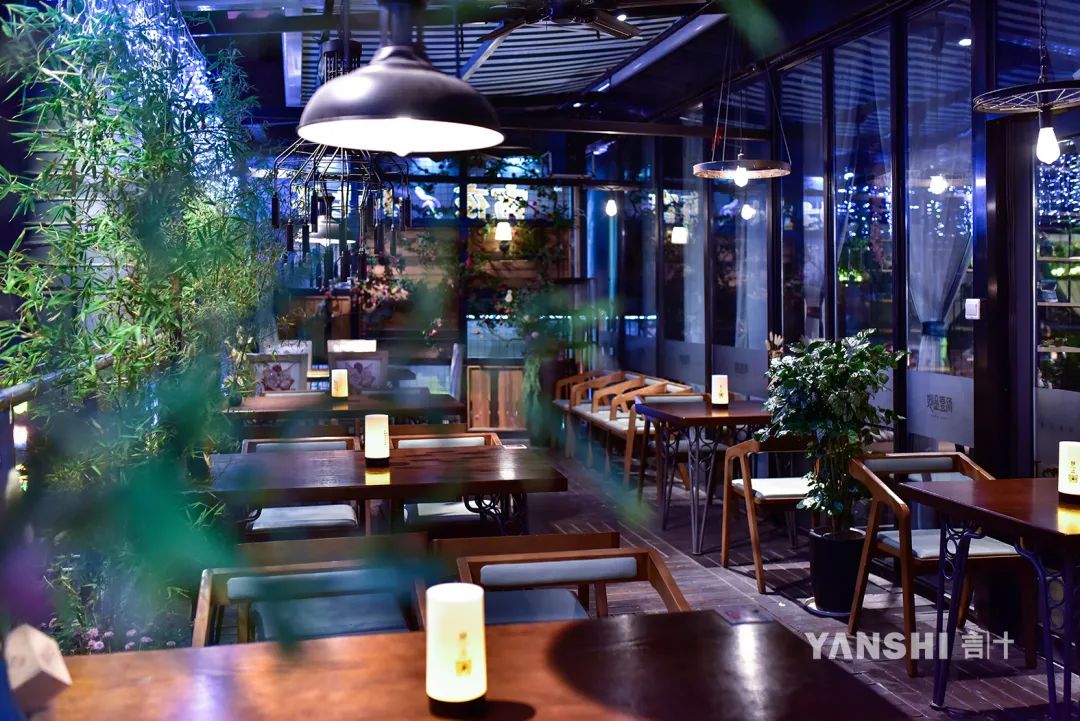 川菜酒馆 | 音乐与美食的融合，打造城市中的心灵栖息地-21
