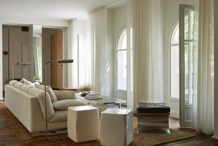 巴黎新雅典区豪华公寓 | 戏剧性与舒适性的完美结合-9