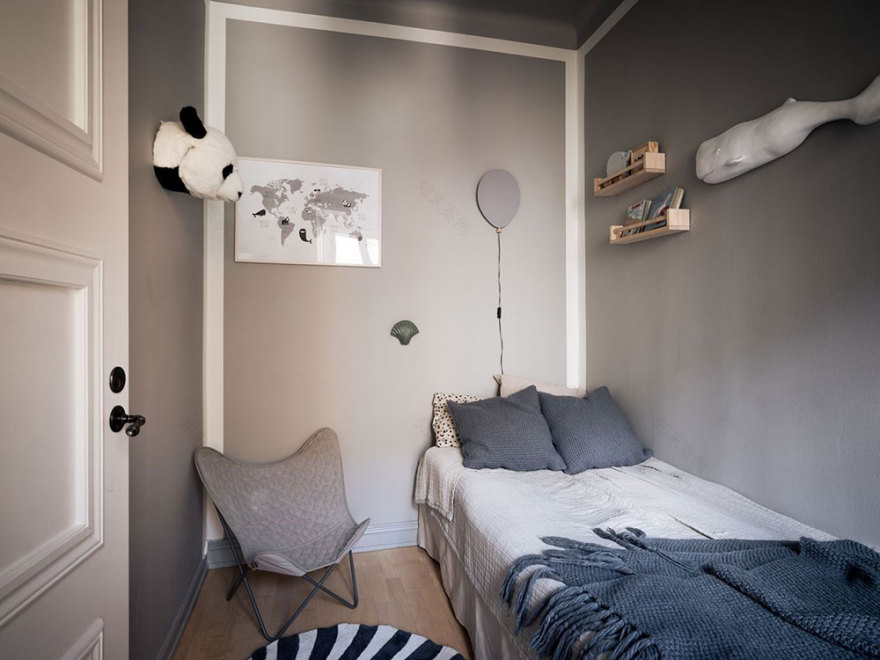 北欧风格粉色天花板公寓设计-17