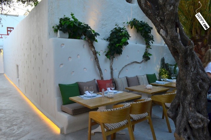 希腊米科诺斯岛的M餐厅-1