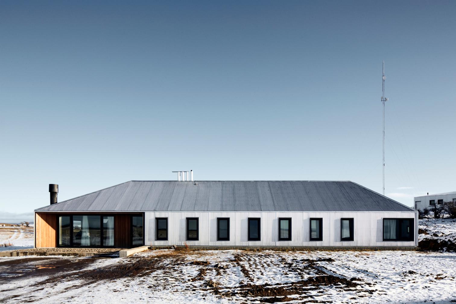 阿根廷 Patagonia 牧场改建，简约实用融入当地传统-14