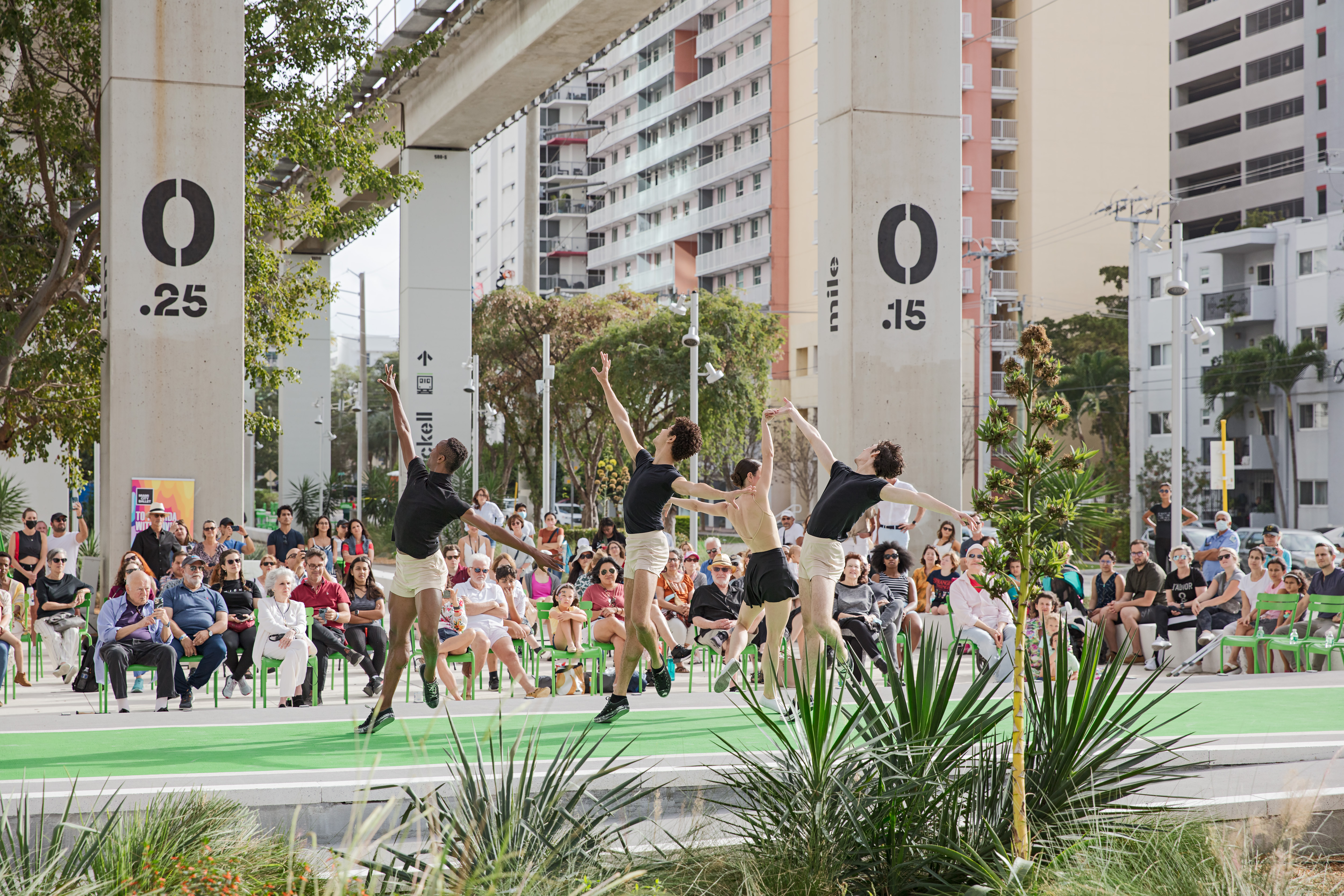 下划线的布里克尔后院丨美国迈阿密丨Field Operations-12