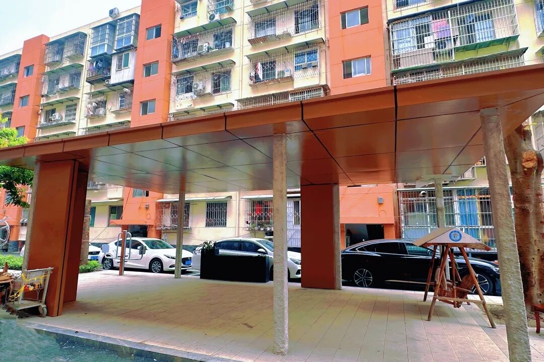 机器人加入锦江区老旧院落改造→“筑”力小区焕发新生-20