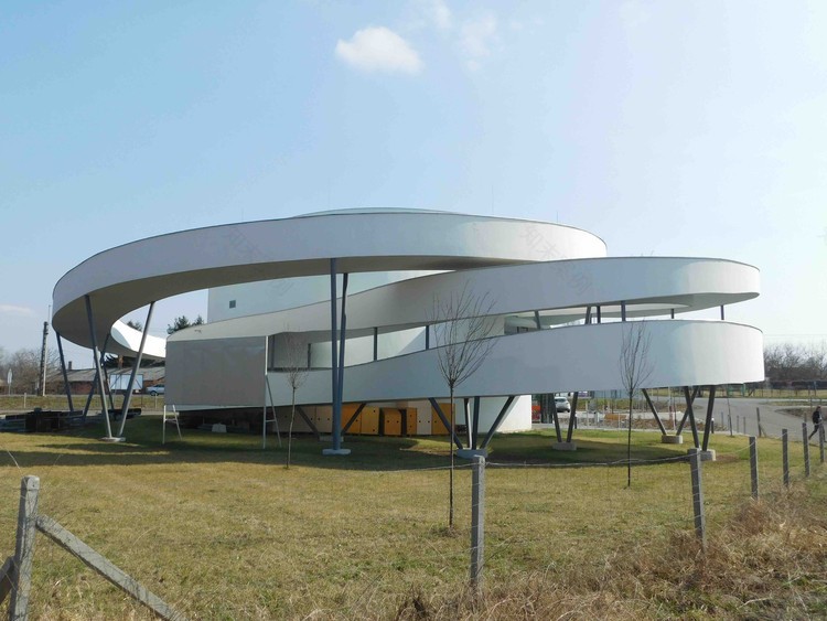 Cycling Center Ferdinand and Ferdinand Architects-10