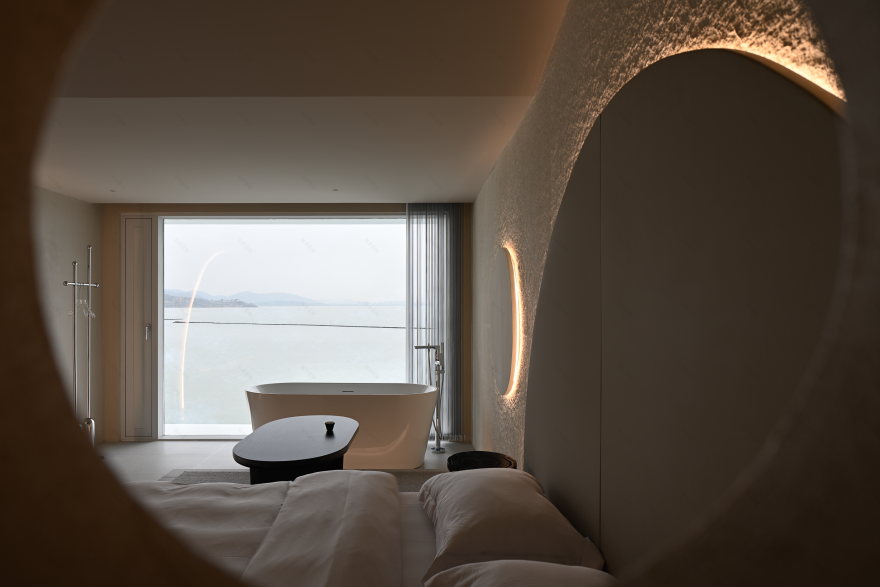 渔船回港 · 千山境丨CHAO-50