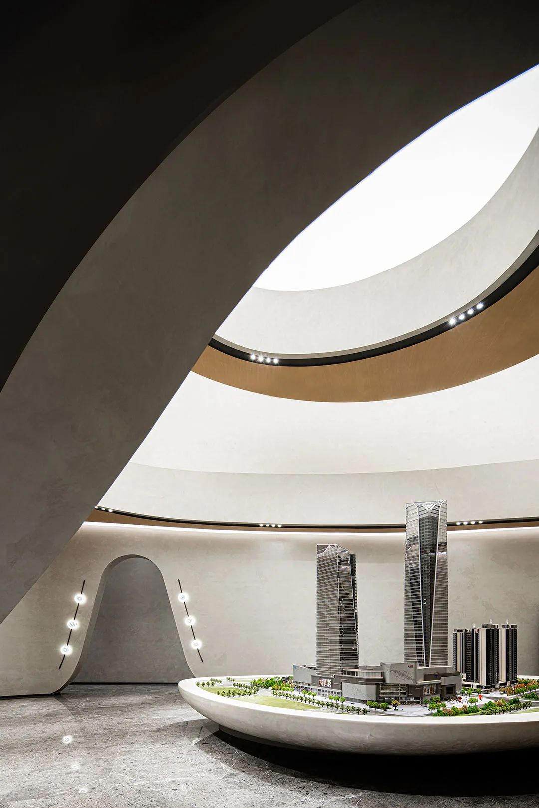 昆明龙湖·天璞售楼处 | 花都的浪漫共生-46