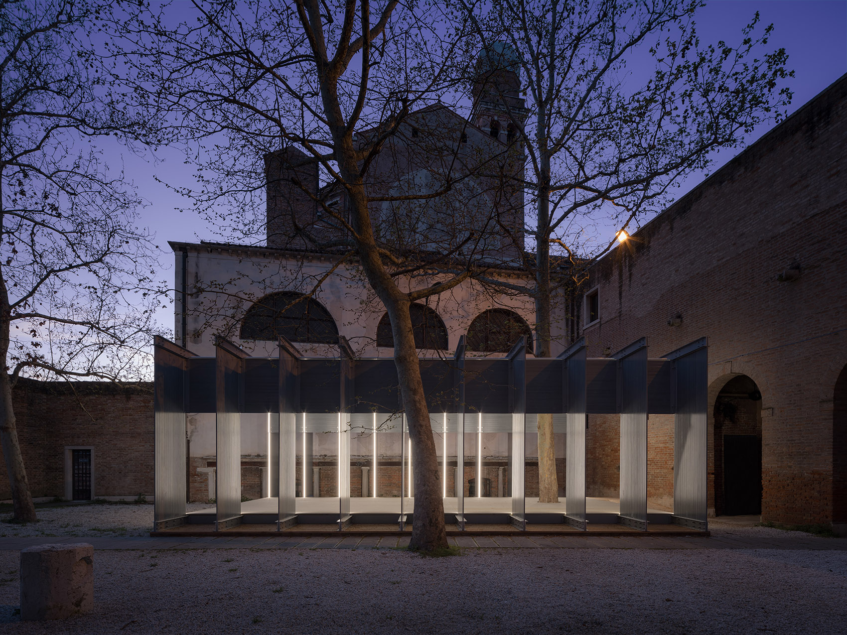 LightMotiv展亭,意大利威尼斯 / Davide Del Sante 和 Damiano Mazzocchini -19