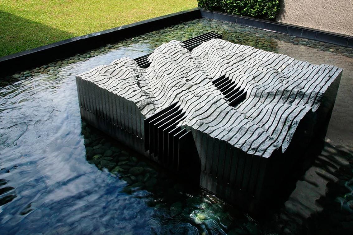 日裔雕塑&景观设计师OKASHIMO创造的系列石头艺术品-11