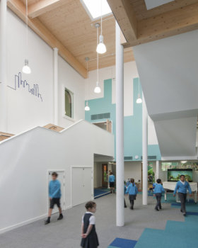 Canary Wharf College Glenworth 小学