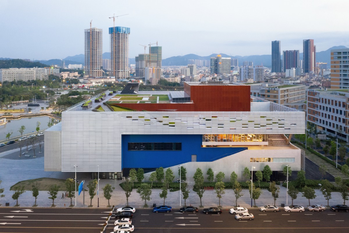 Pingshan Performing Arts Center / OPEN Architecture-39