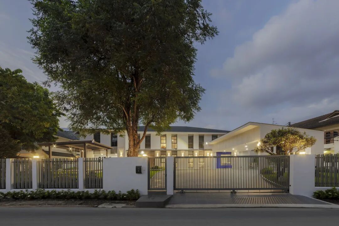 曼谷老宅的时光拼贴：PhanuHouse的记忆再生与空间新生-9