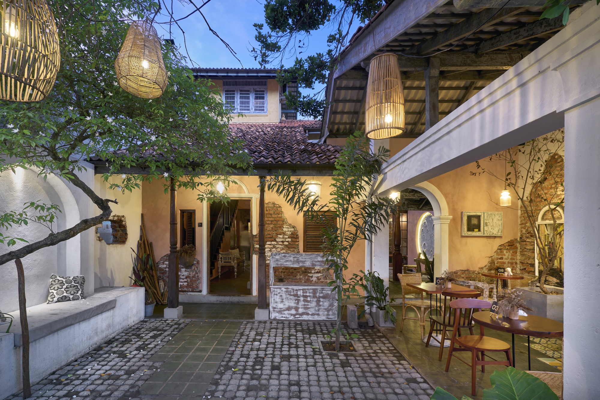 月亮披萨店兼咖啡馆丨斯里兰卡科伦坡丨The Silent Architect-22