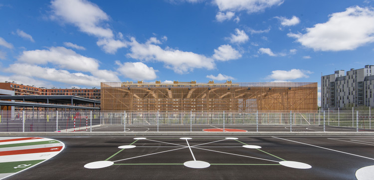 维托利亚校园建筑,室内设计注重用户适应性-12