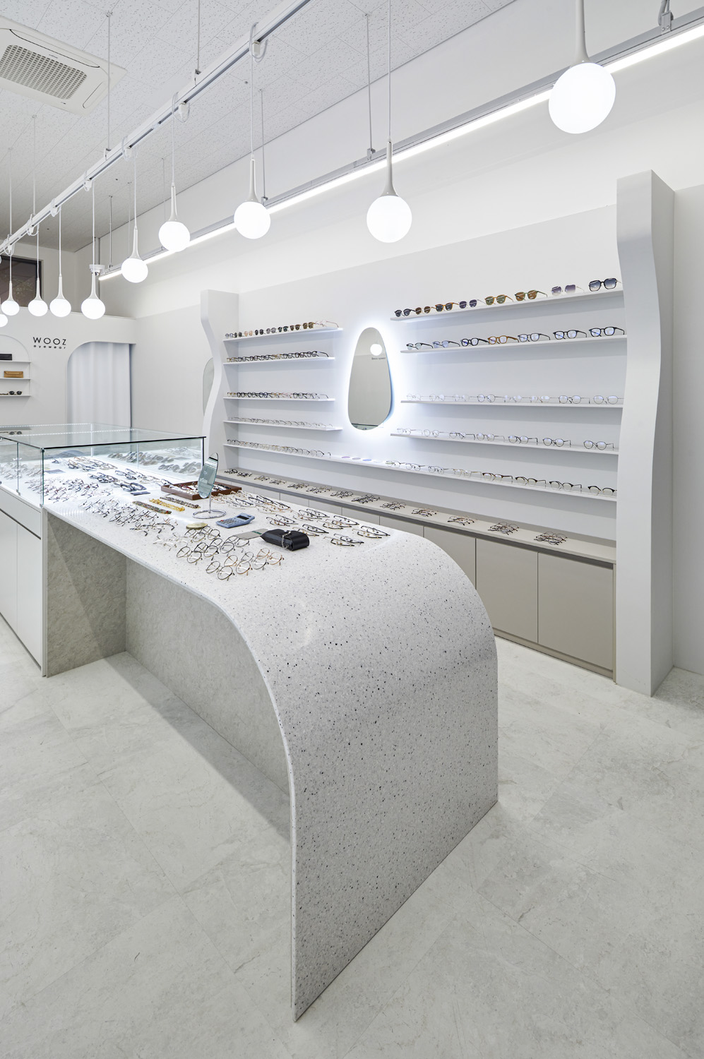 13 坪现代简约家居，打造舒适生活空间-9