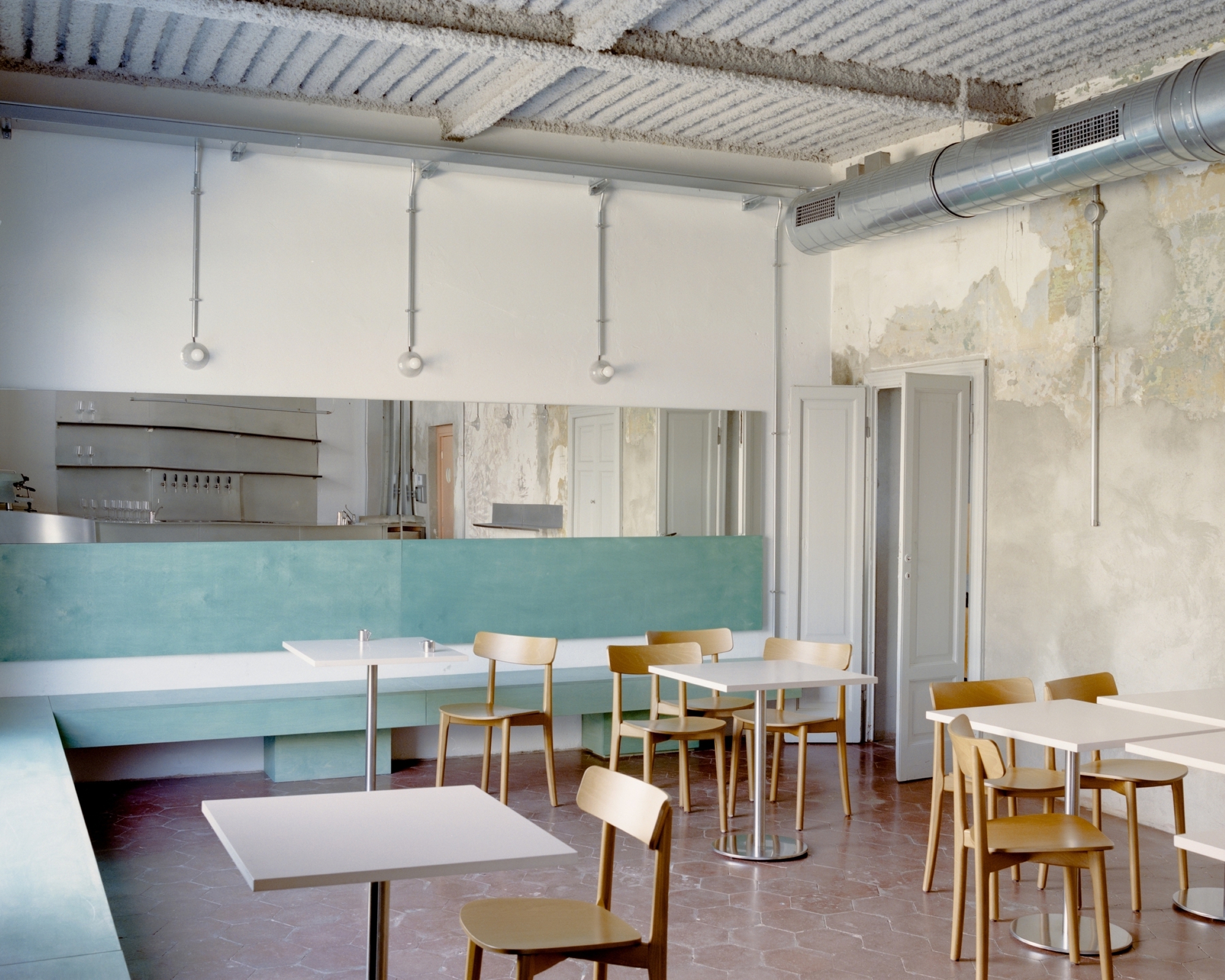 A Villa between Cyberpunk and Listening Bar / co.arch studio-30