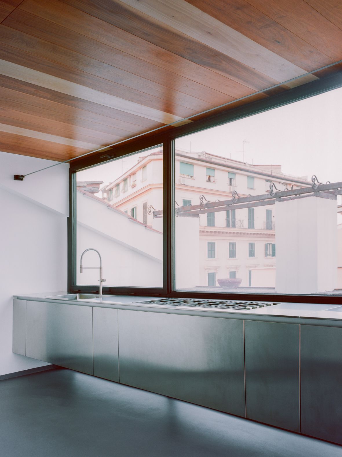 罗马某著名电影布景师的新艺术风格住宅改造丨意大利罗马-18