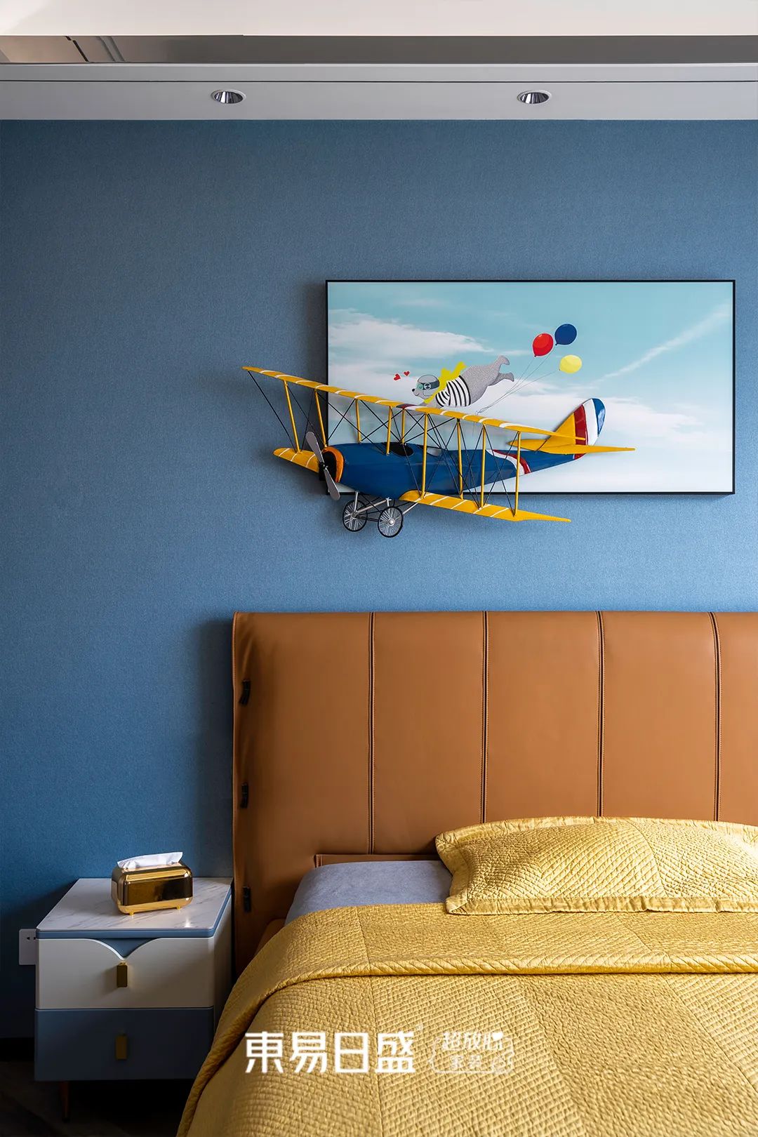 90后夫妻220㎡现代简约的家，三室变四室，被主卧圈粉了！-87