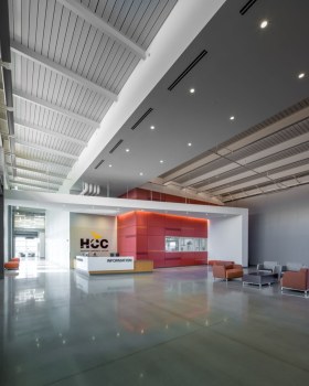 德州科技大学现代化培训中心丨美国德克萨斯丨RDLR Architects
