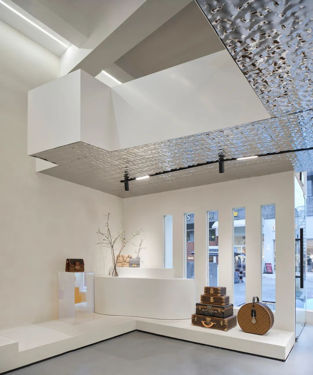 合肥 1912 商业区六七奢侈品之家丨中国合肥丨凹设计事务所-26