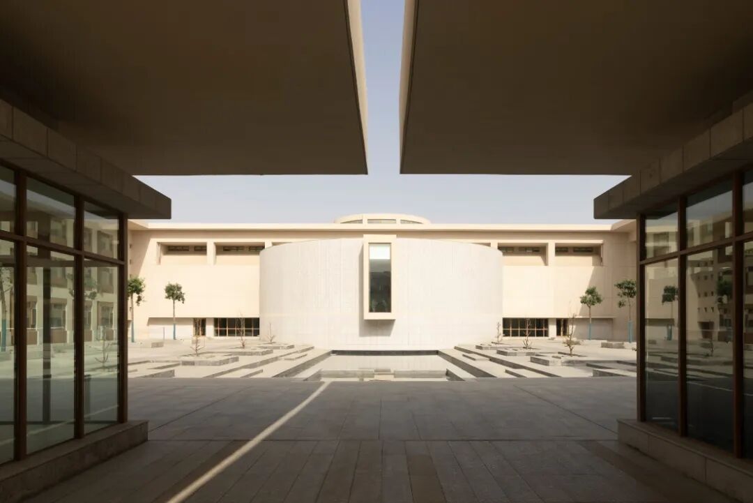 【AT】大漠孤烟，晴日满窗——铁门关华山中学新校区一期（by荣朝晖工作室+趣锐建筑）-63