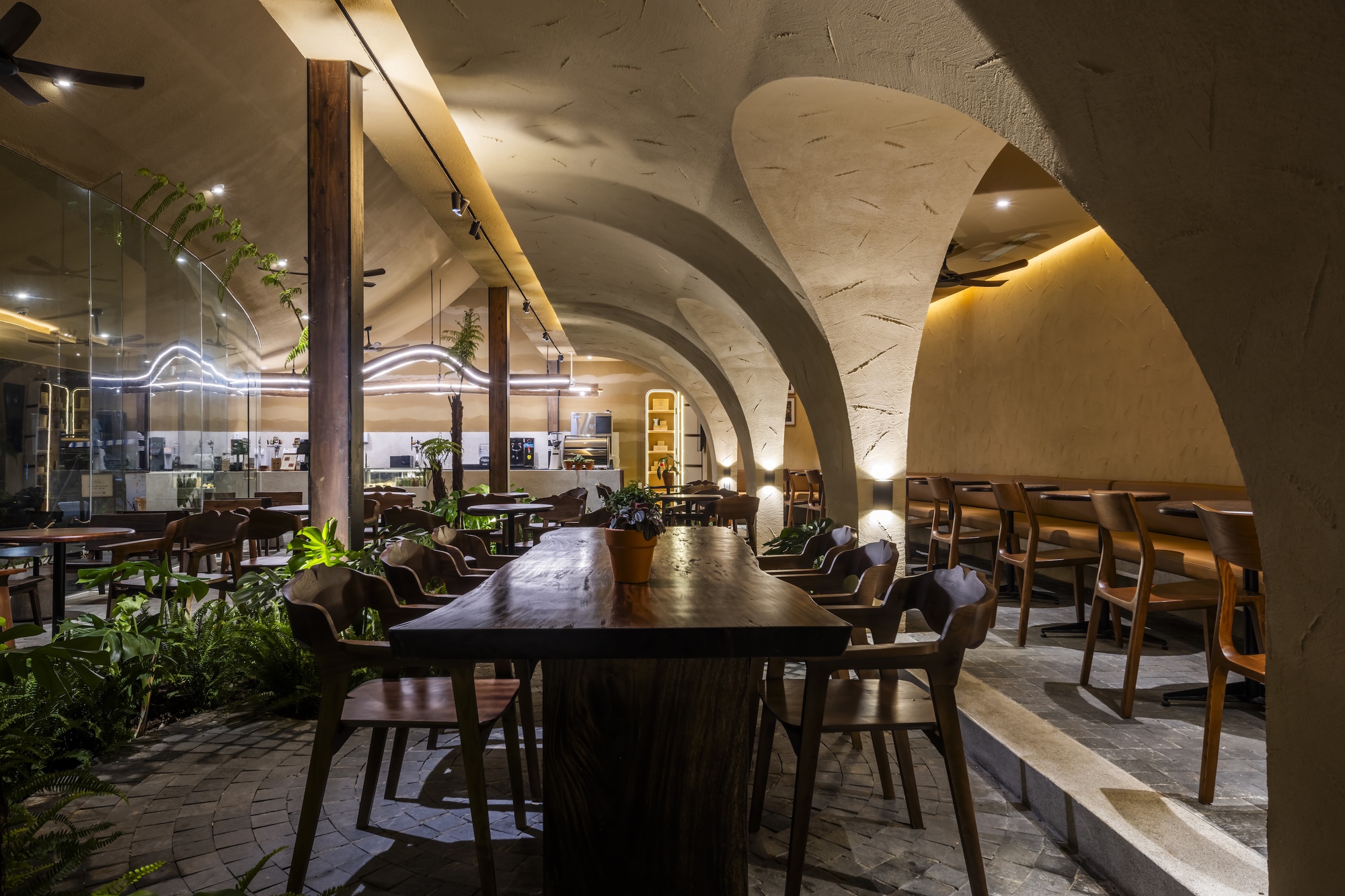 工装餐厅丨越南丨6717 Studio-40