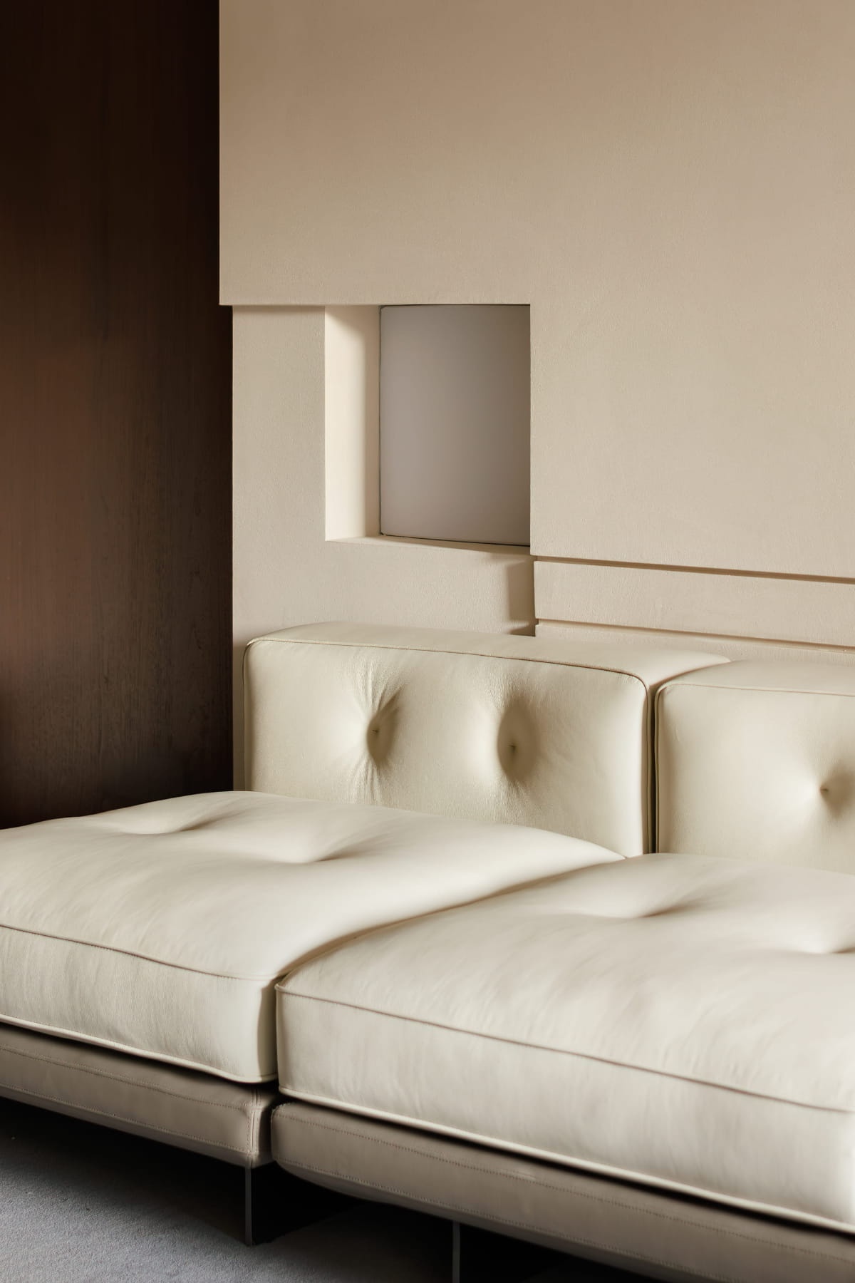 极简的诗意:在留白中触摸生活的质感丨赫设计-23