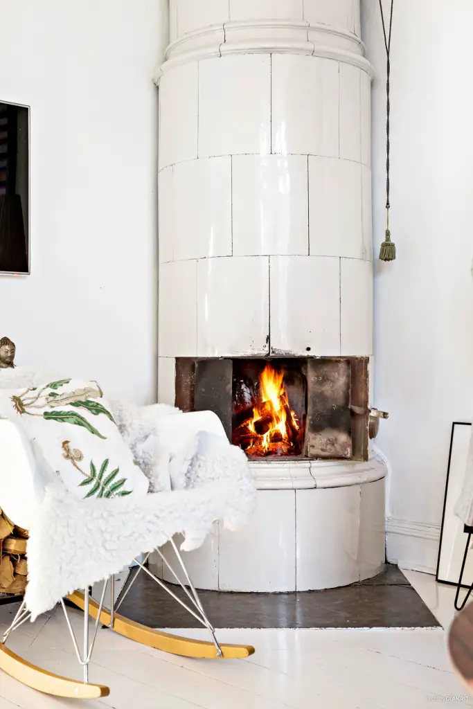 瑞典复古风公寓 | 色彩与历史的完美融合-10