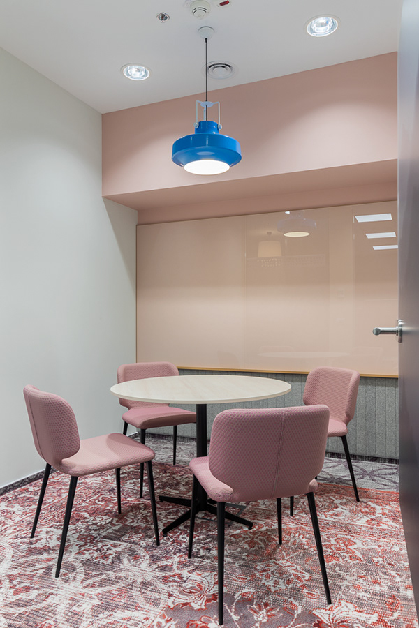 AMA 设计丨罗马尼亚布加勒斯特丨Iron Mountain-1